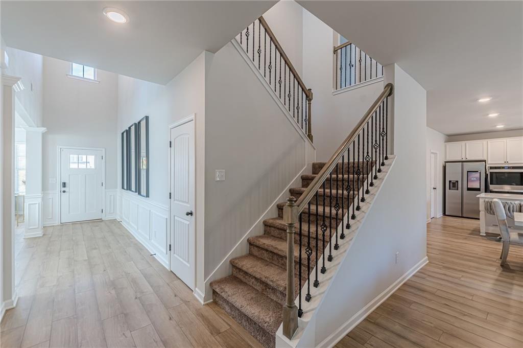 4876 Elm Leaf Drive SW