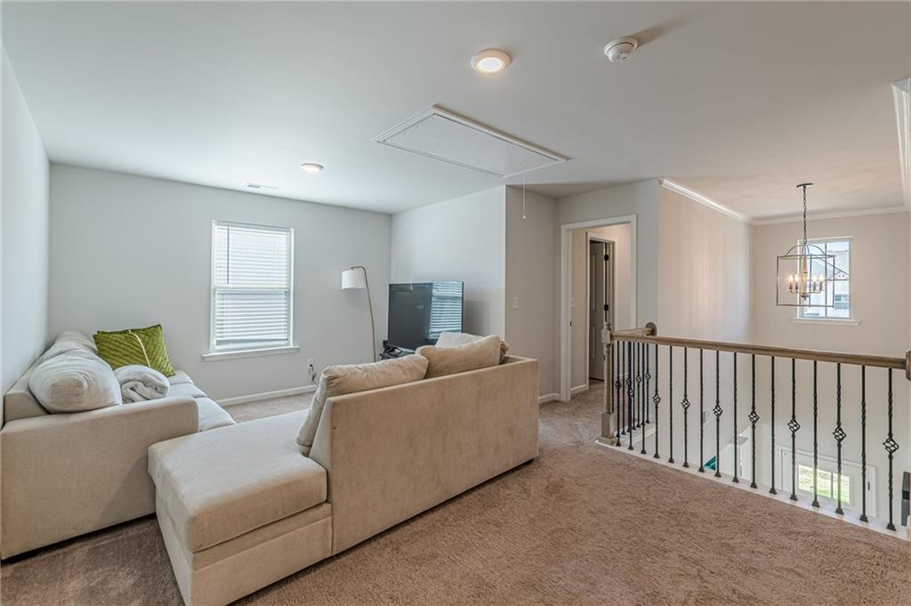 4876 Elm Leaf Drive SW