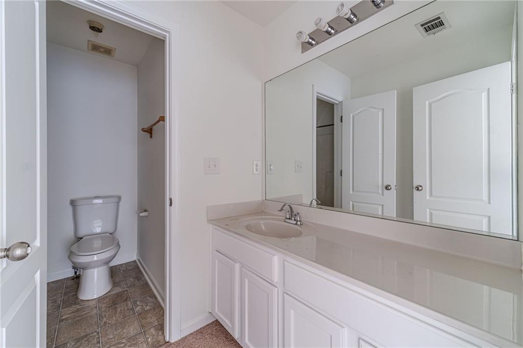 1135 Simonton Peak Way