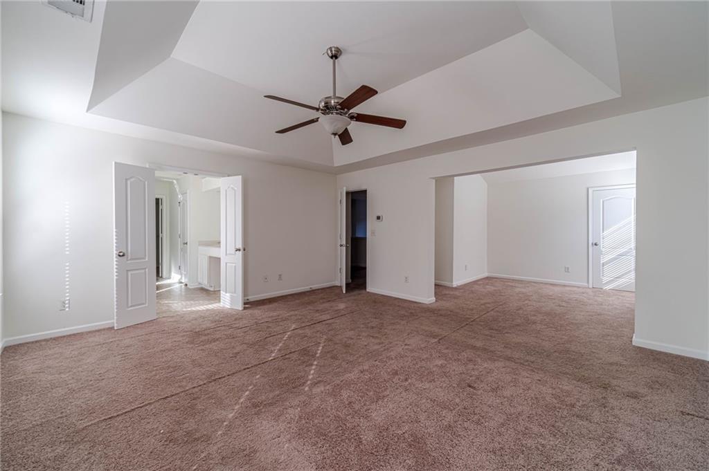 1135 Simonton Peak Way