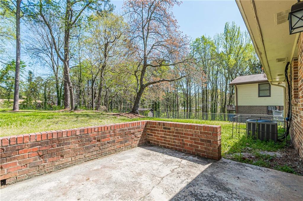 926 Live Oak Court