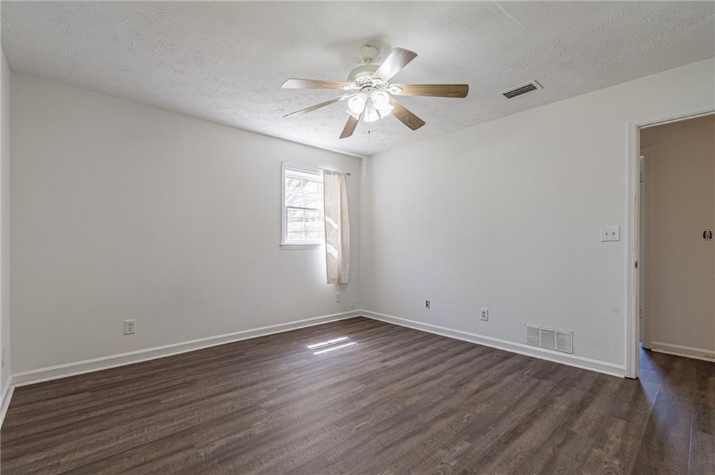926 Live Oak Court