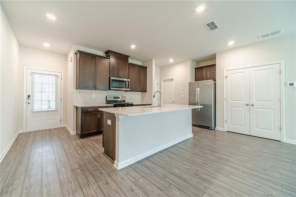 1412 Villageside Court