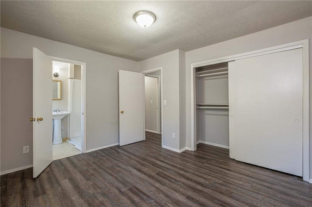 1798 Dogwood Court