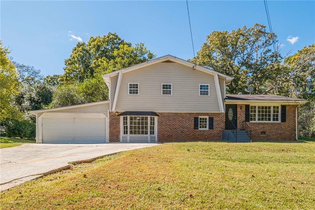 1798 Dogwood Court