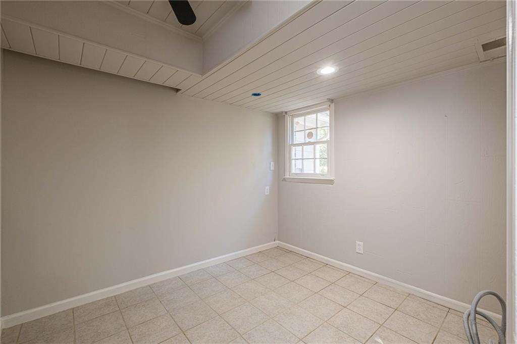 1798 Dogwood Court