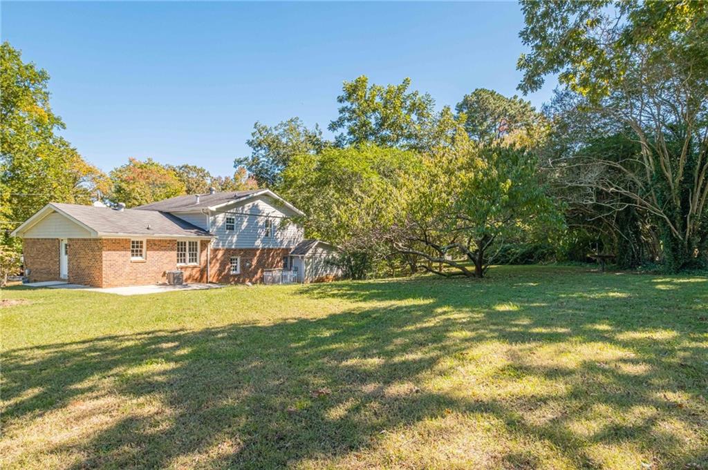 1798 Dogwood Court