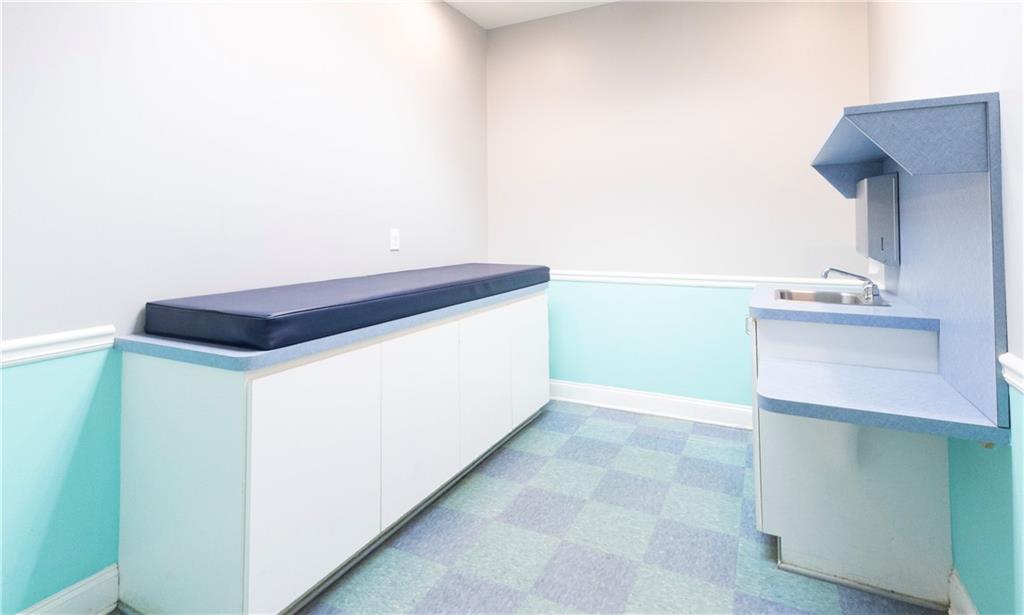 416 Pirkle Ferry Road Unit 200-400