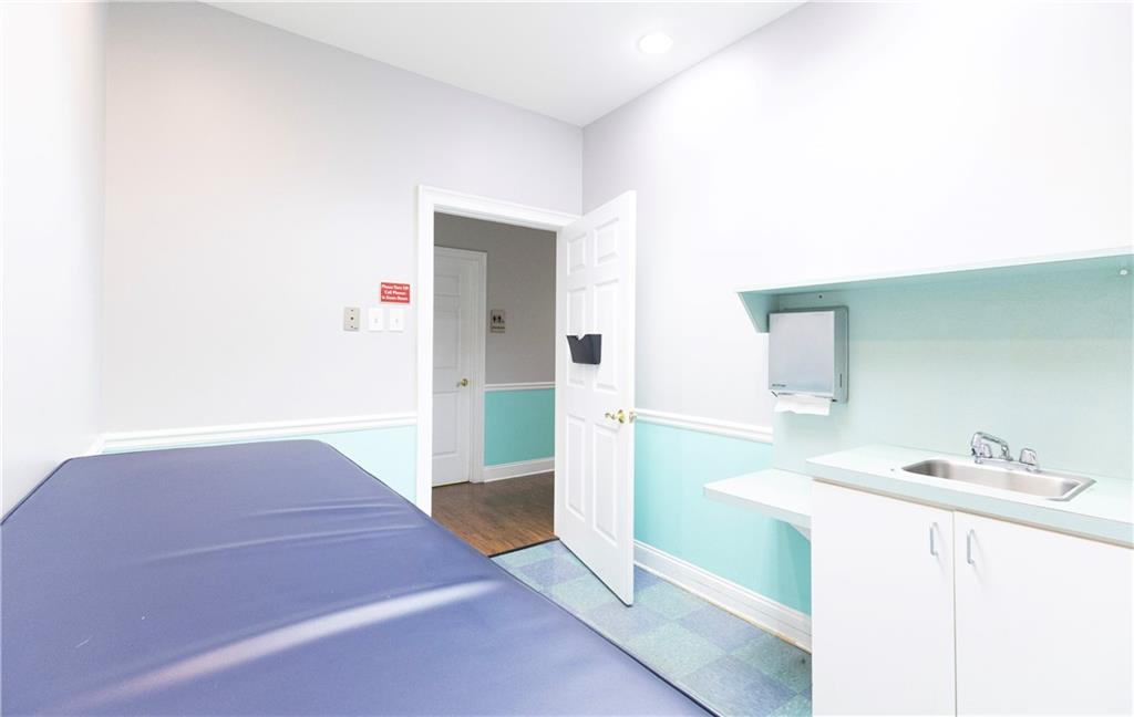 416 Pirkle Ferry Road Unit 200-400