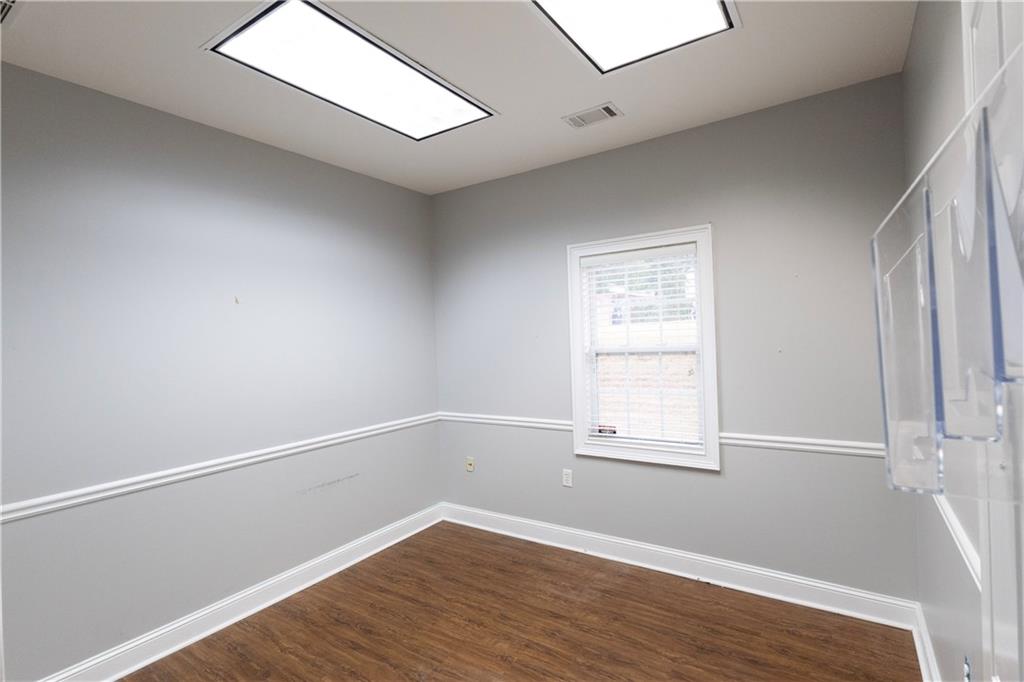 416 Pirkle Ferry Road Unit 200-400