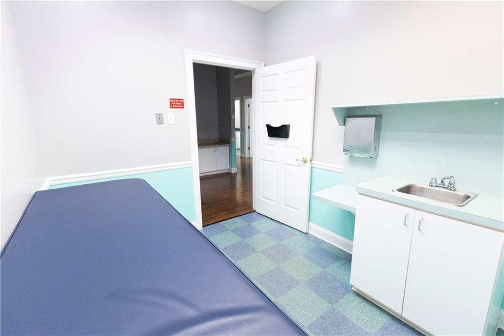 416 Pirkle Ferry Road Unit 200-400