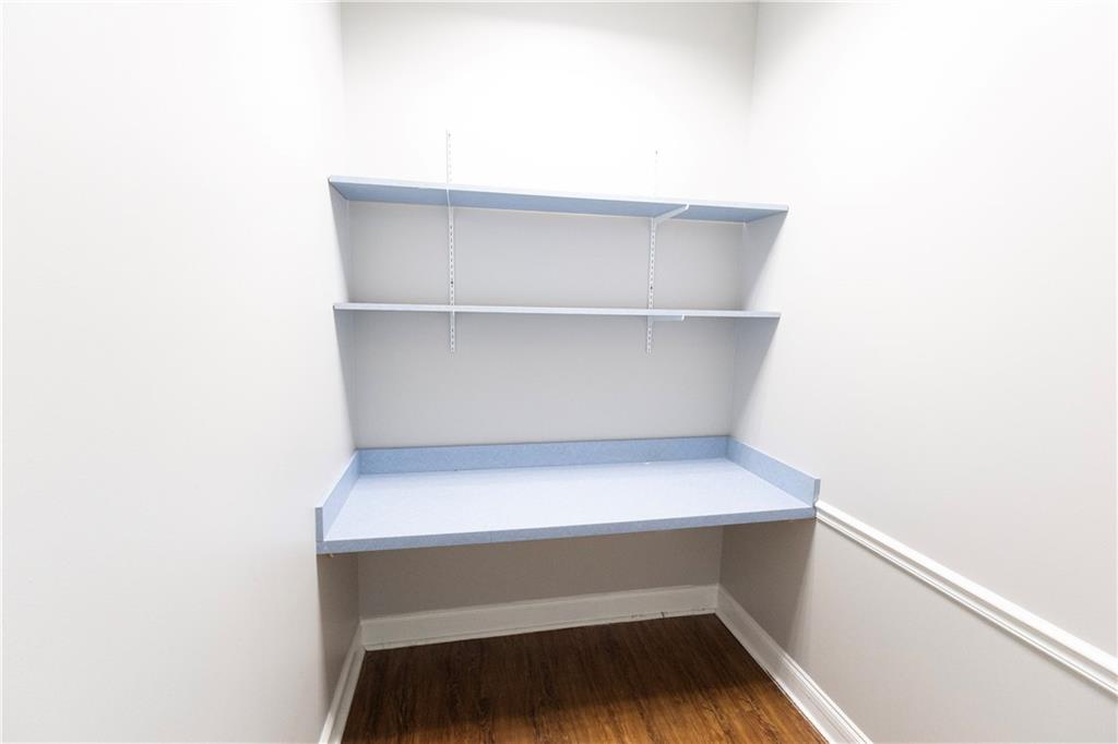 416 Pirkle Ferry Road Unit 200-400