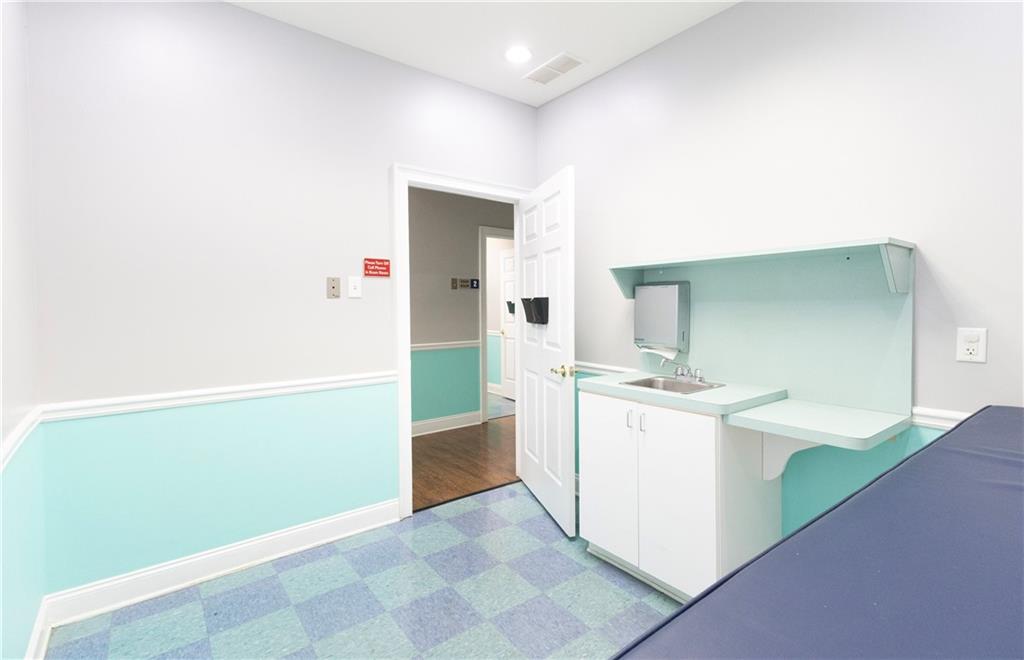416 Pirkle Ferry Road Unit 200-400