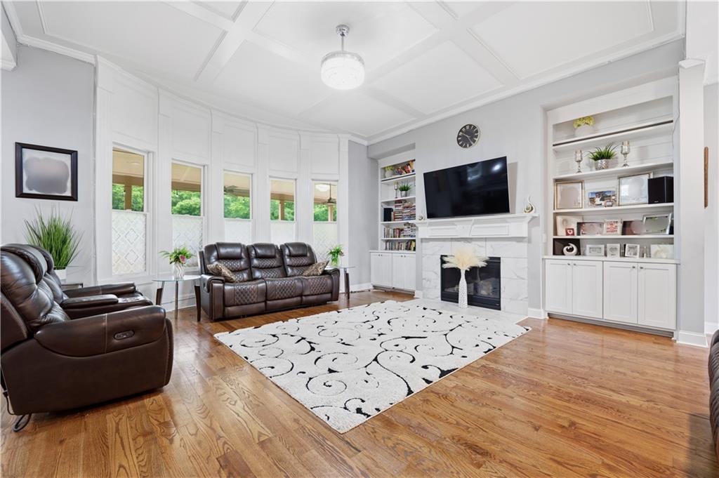 1299 Woodtrace Lane