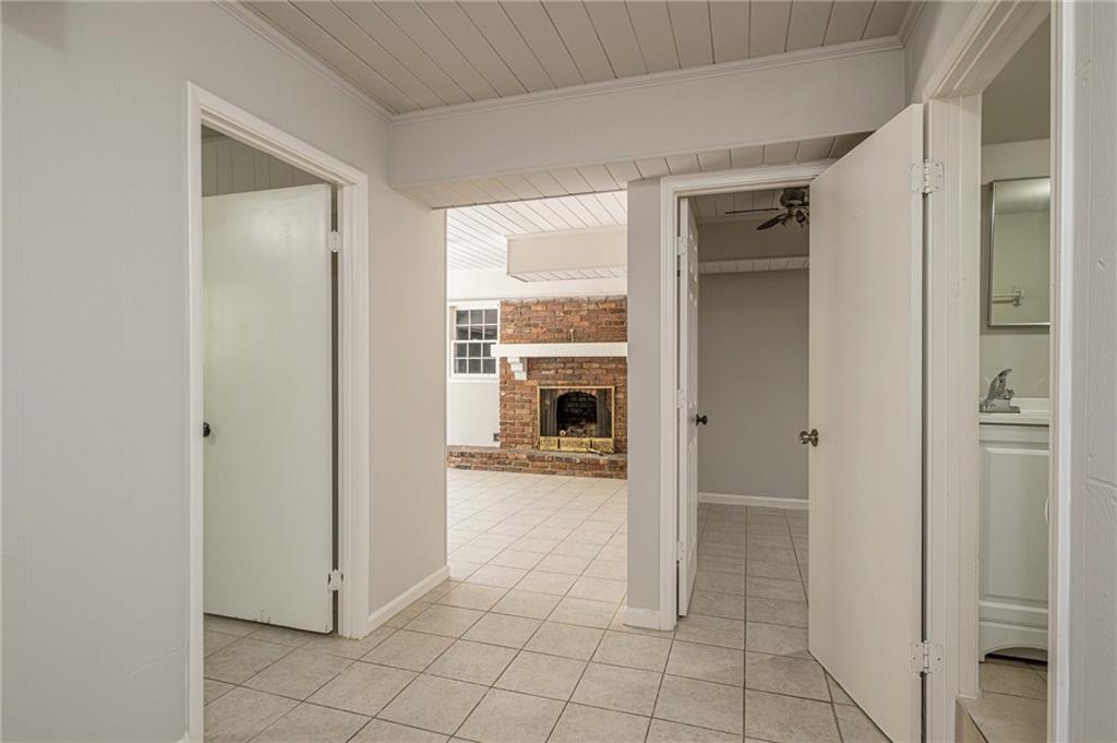 1798 Dogwood Court