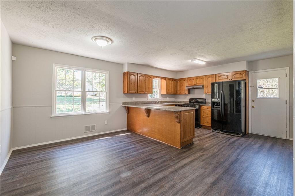 1798 Dogwood Court