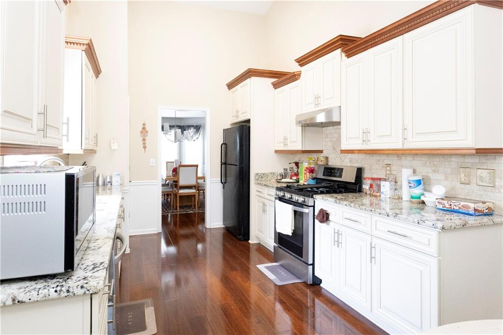 315 Myrtlewood Terrace