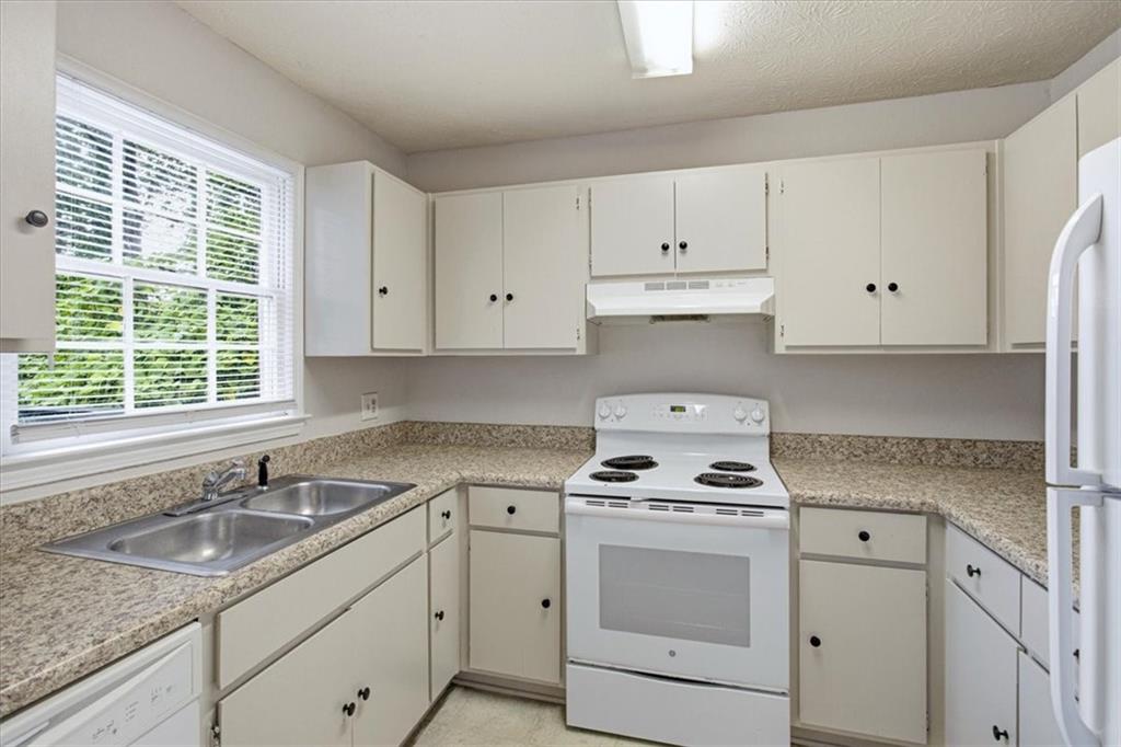 1337 Sweet Pine Drive