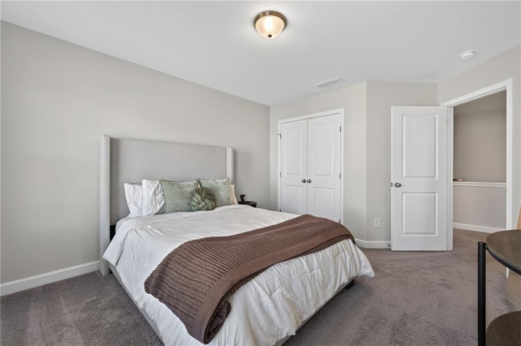 1363 Willamette Way