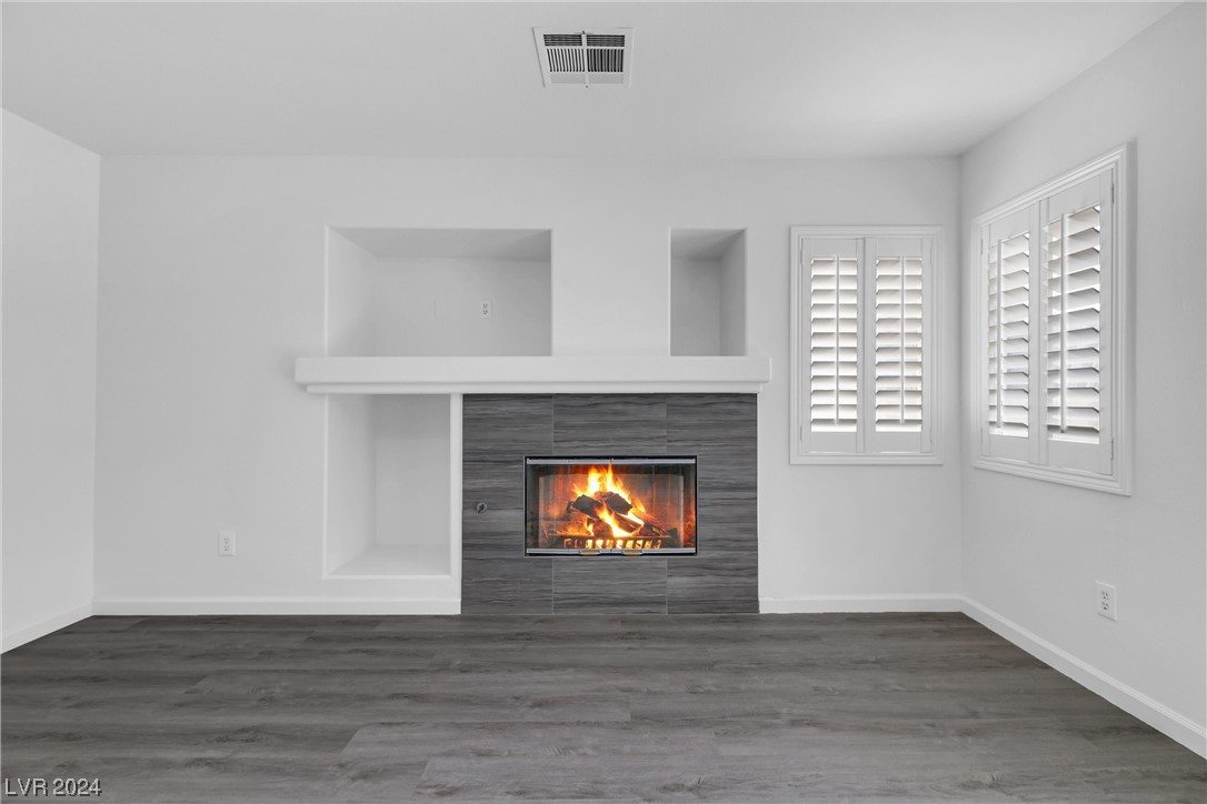 115 Zenith Point Avenue