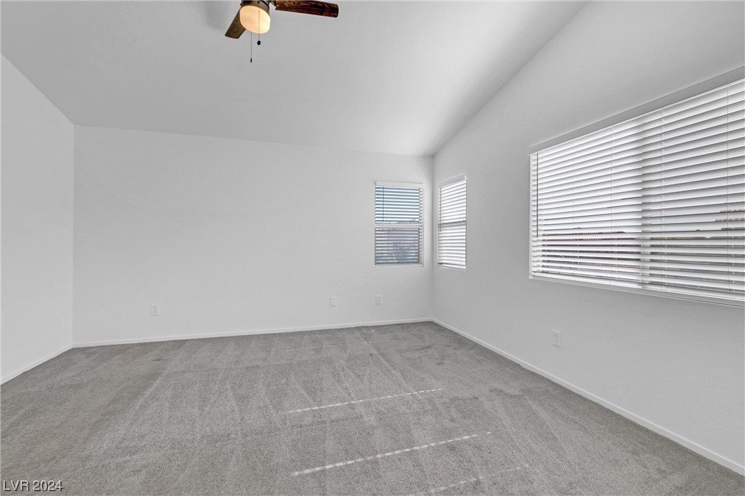 115 Zenith Point Avenue