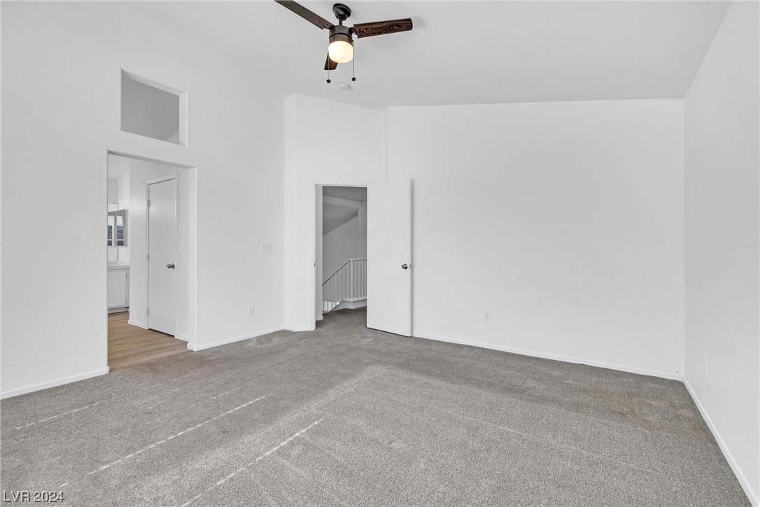 115 Zenith Point Avenue