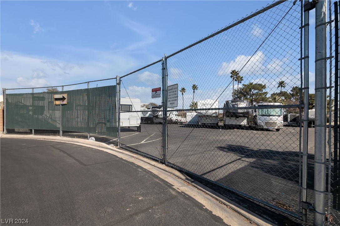 115 Zenith Point Avenue