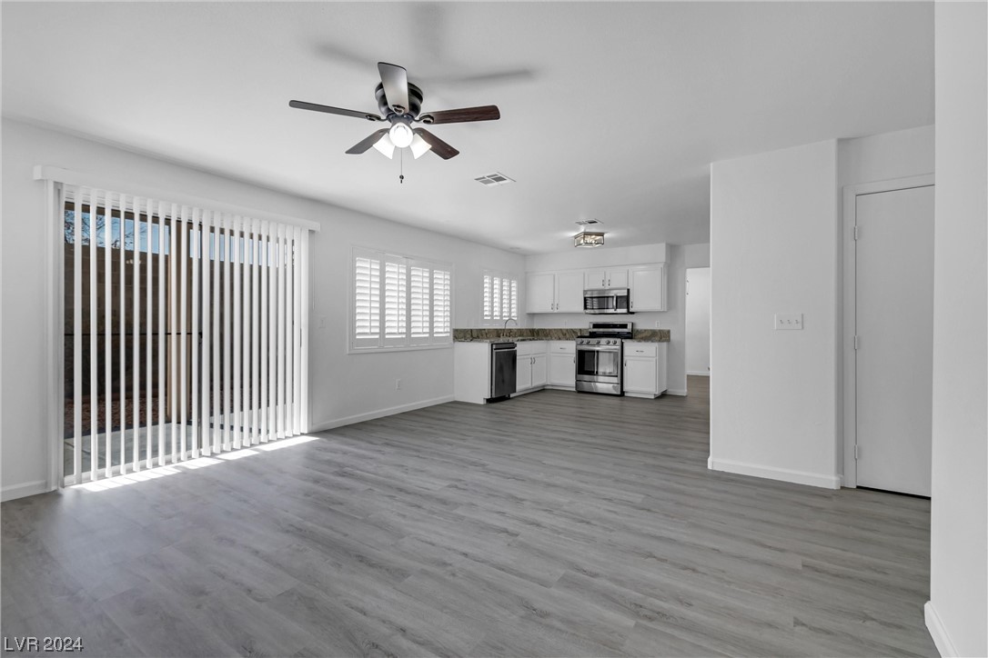 115 Zenith Point Avenue