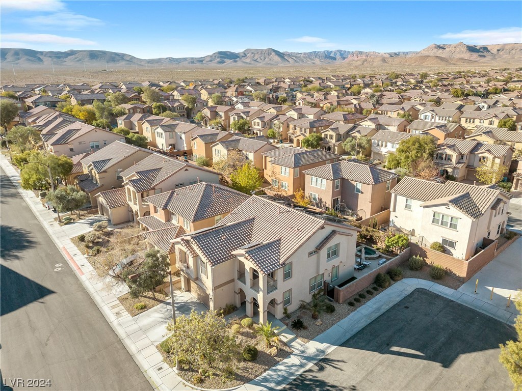 11127 Ash Mountain Street