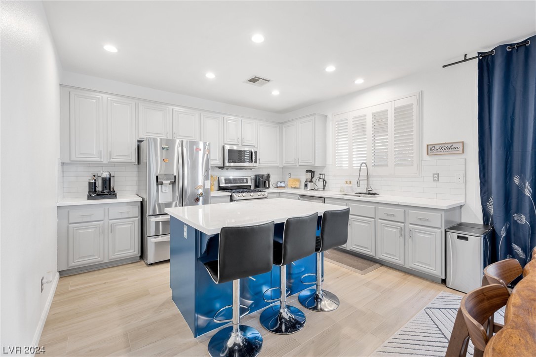 11127 Ash Mountain Street