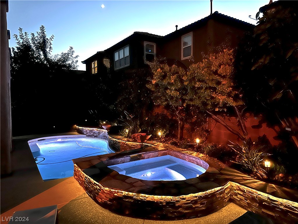 11127 Ash Mountain Street