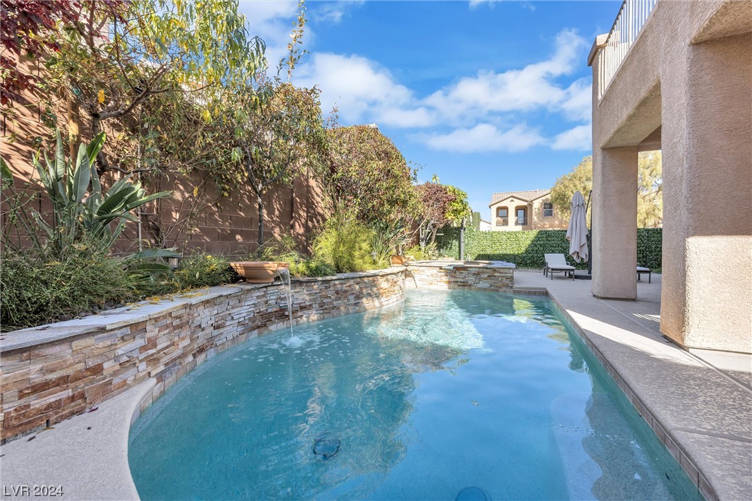 11127 Ash Mountain Street