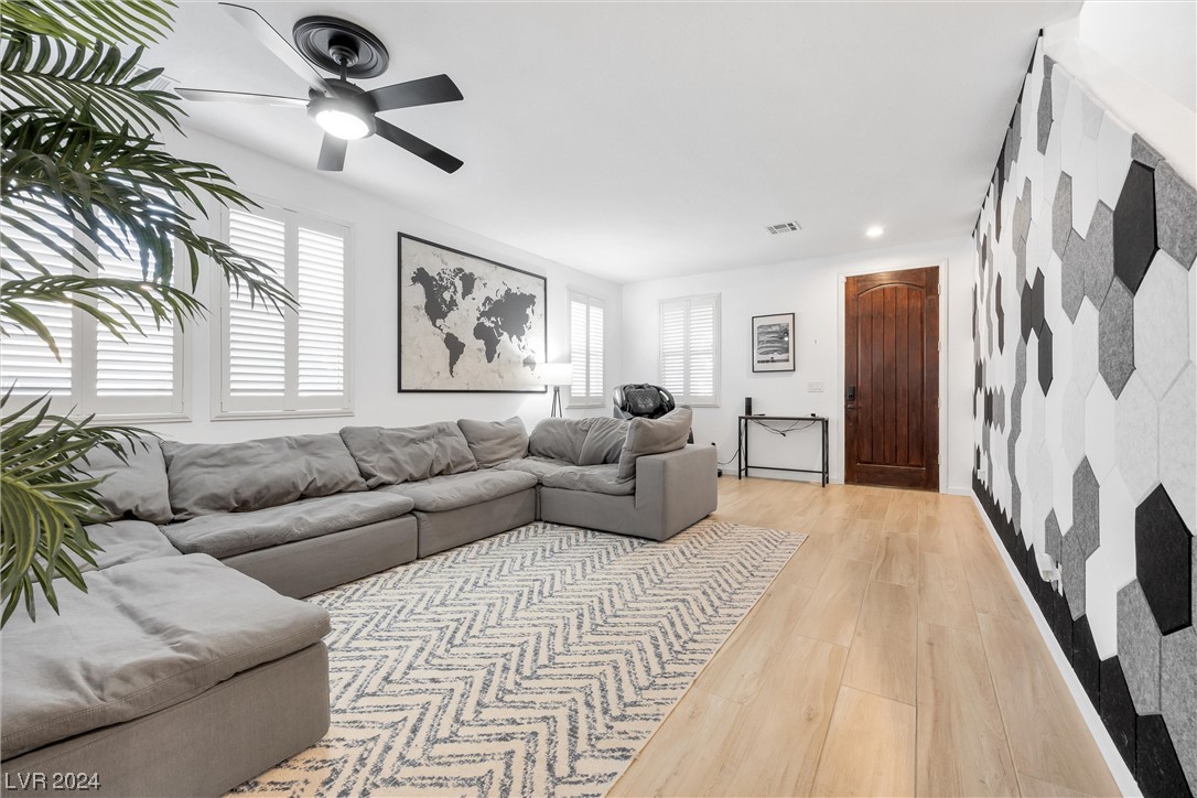 11127 Ash Mountain Street