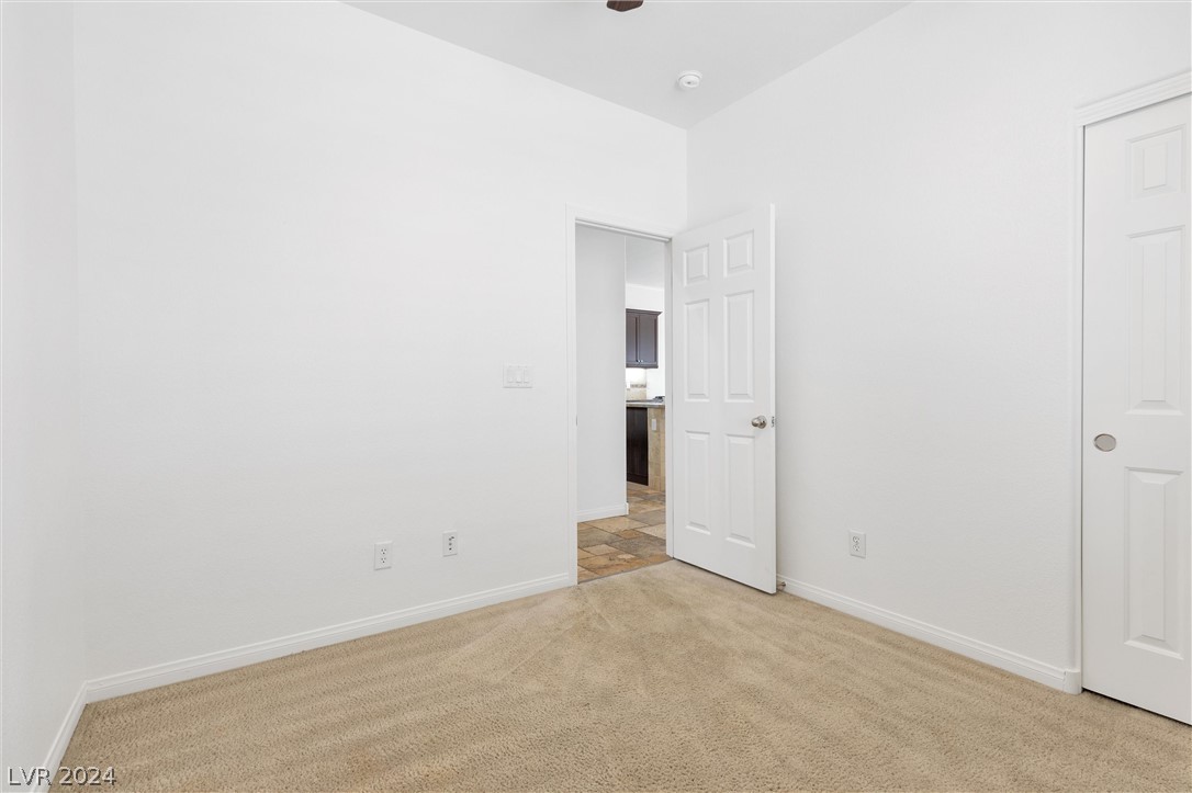 9387 Grand Sky Avenue