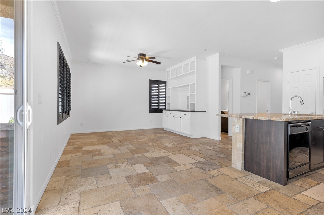 9387 Grand Sky Avenue