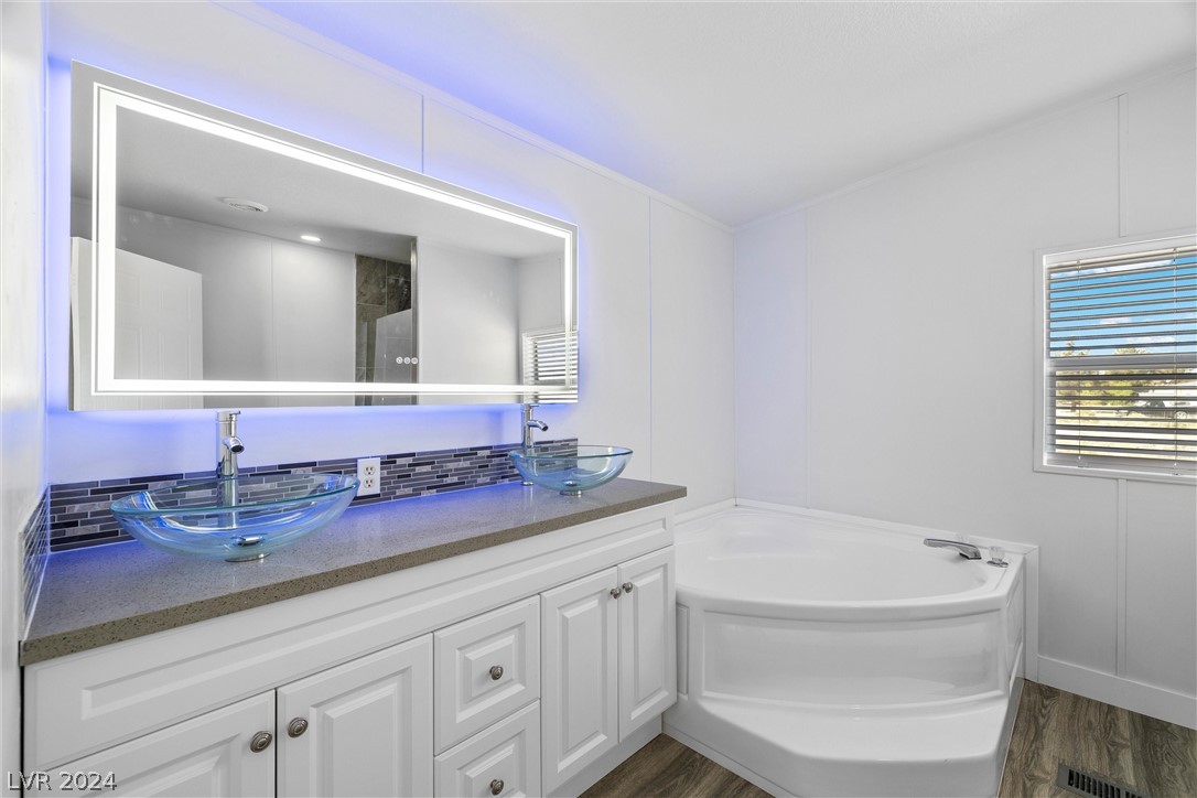 3730 West Donner Street