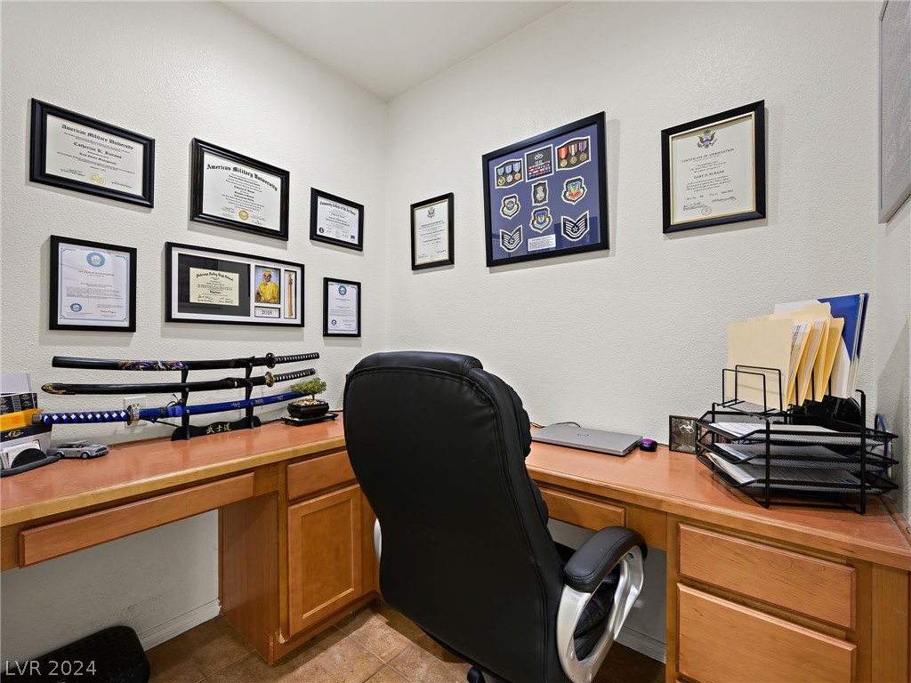 3815 North Mayfield Ranch Road