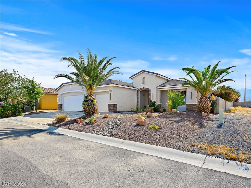 3815 North Mayfield Ranch Road