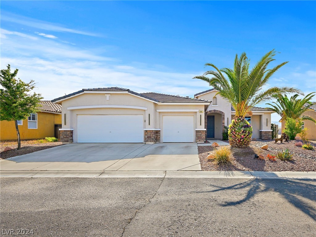 3815 North Mayfield Ranch Road