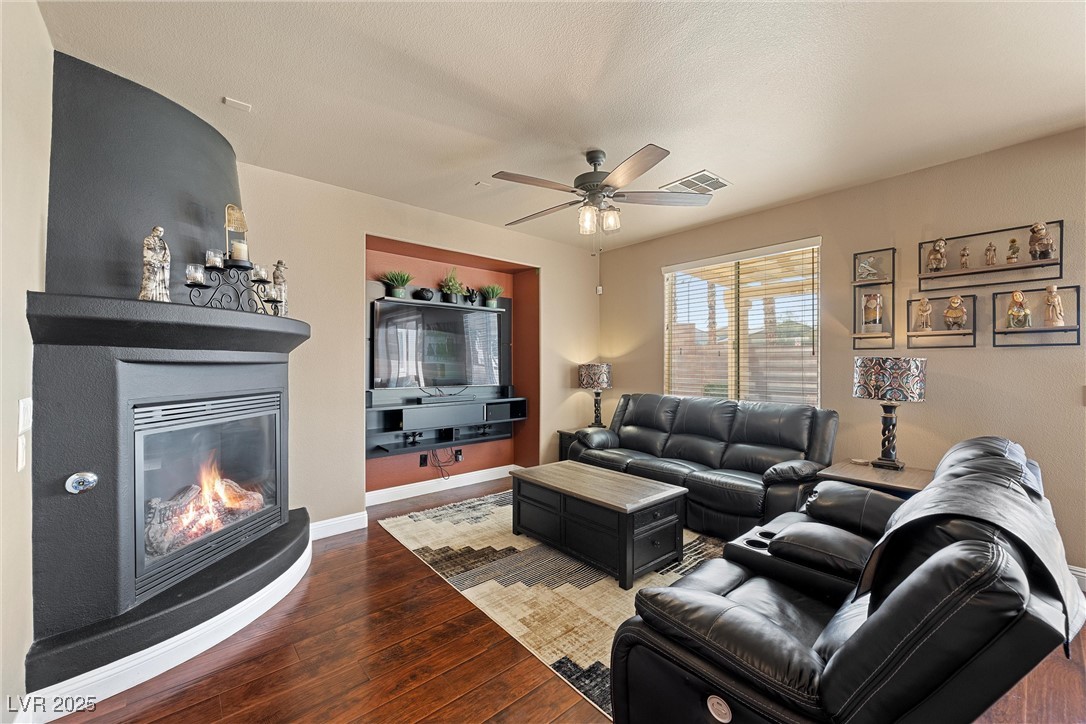 511 Via Ripagrande Avenue