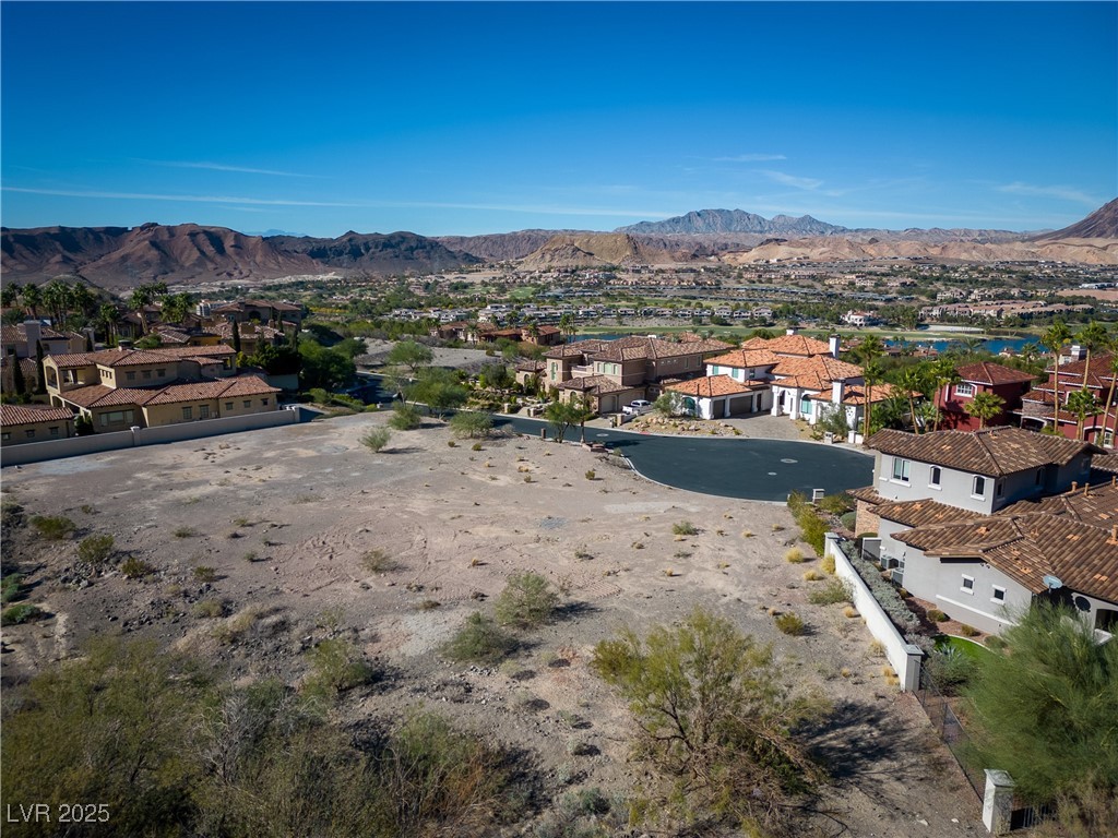 5 Via Vittorio Place