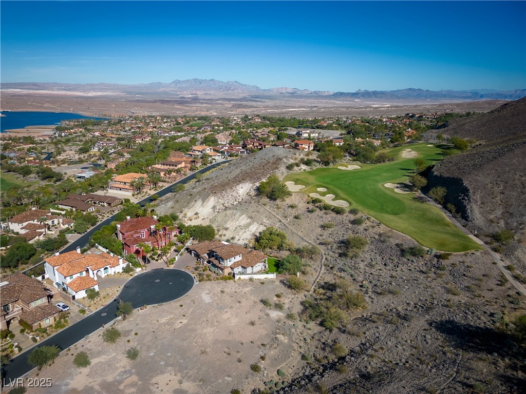 5 Via Vittorio Place