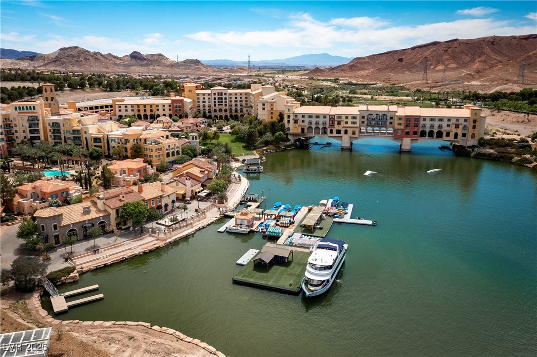 5 Via Vittorio Place