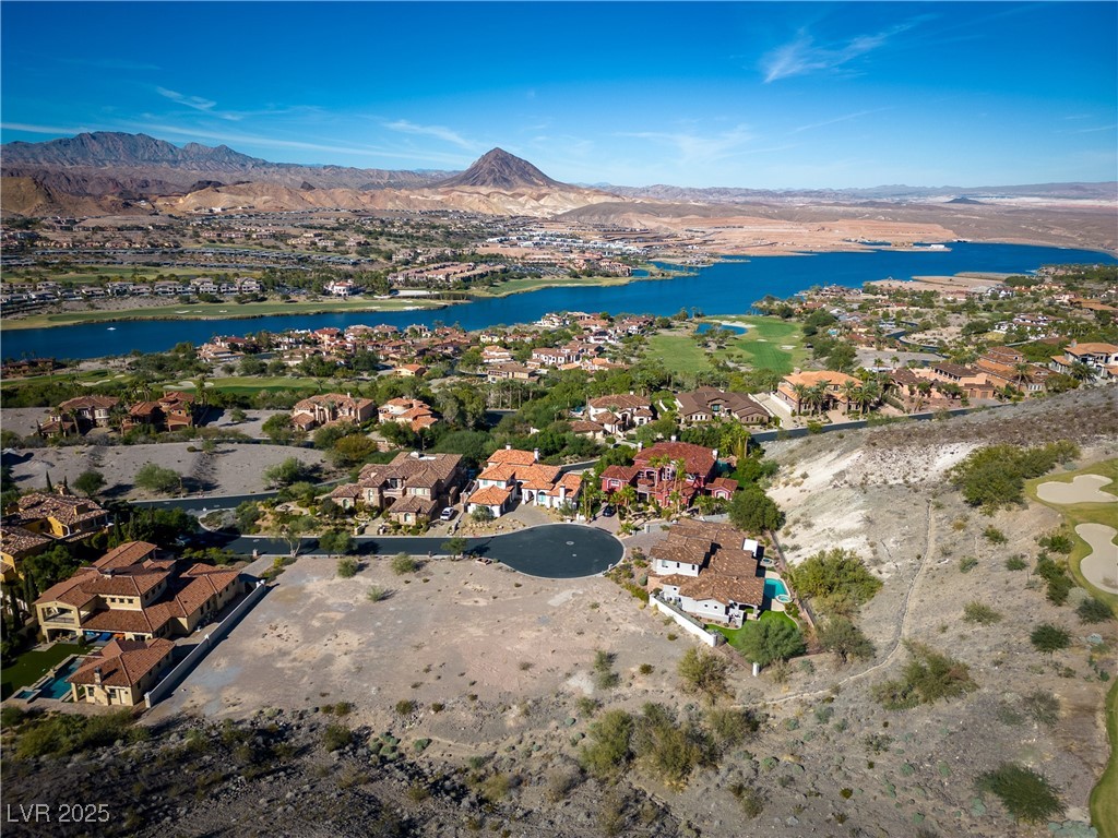 5 Via Vittorio Place