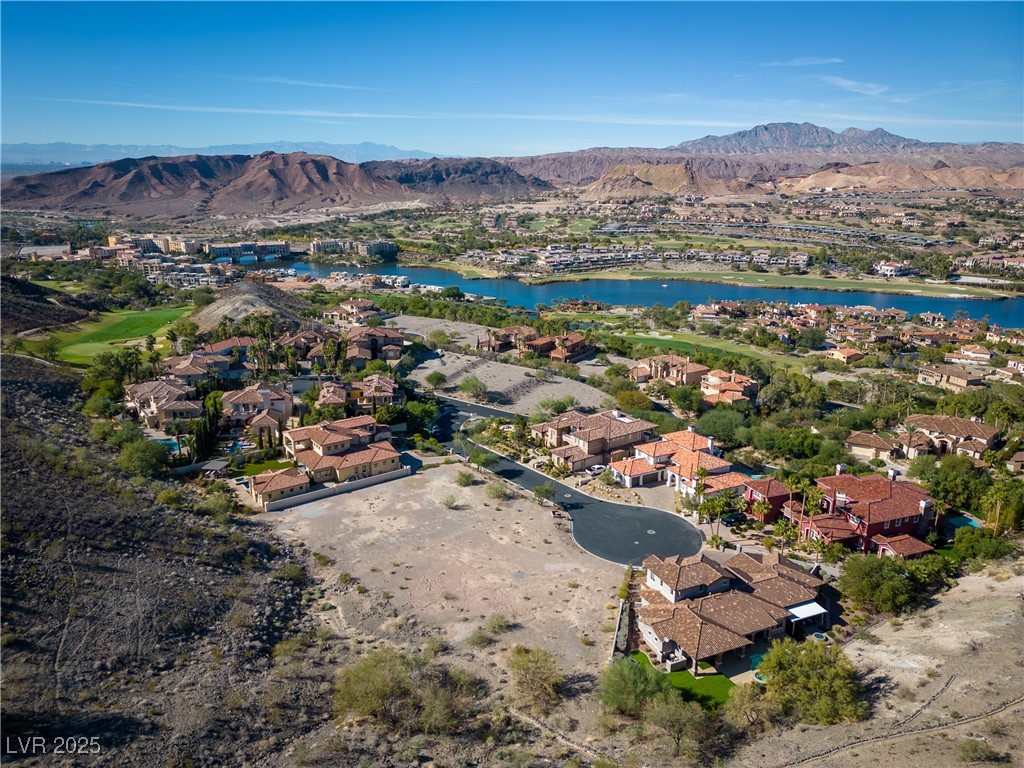 5 Via Vittorio Place