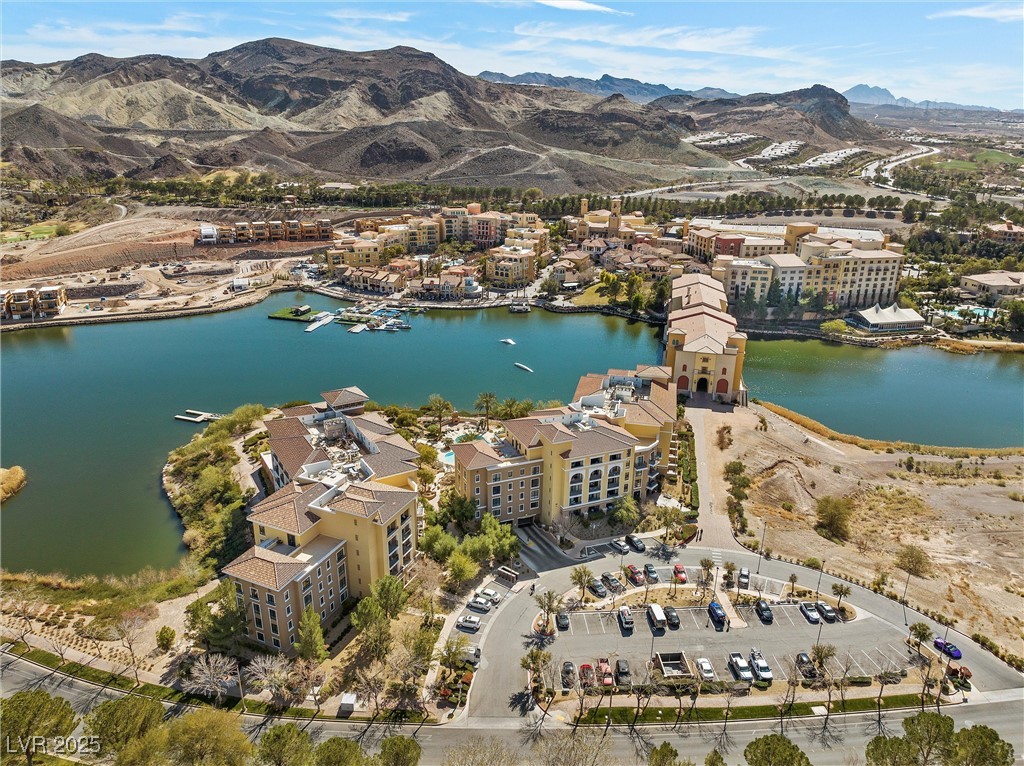 5 Via Vittorio Place