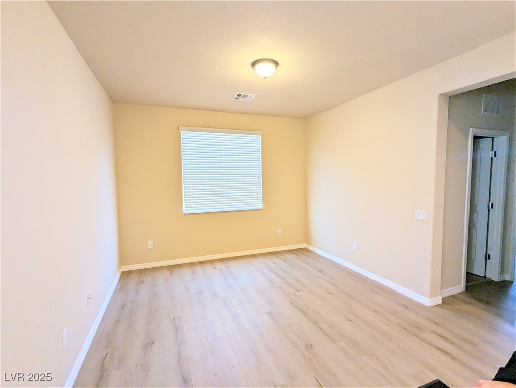 7011 AMAPA Road 0