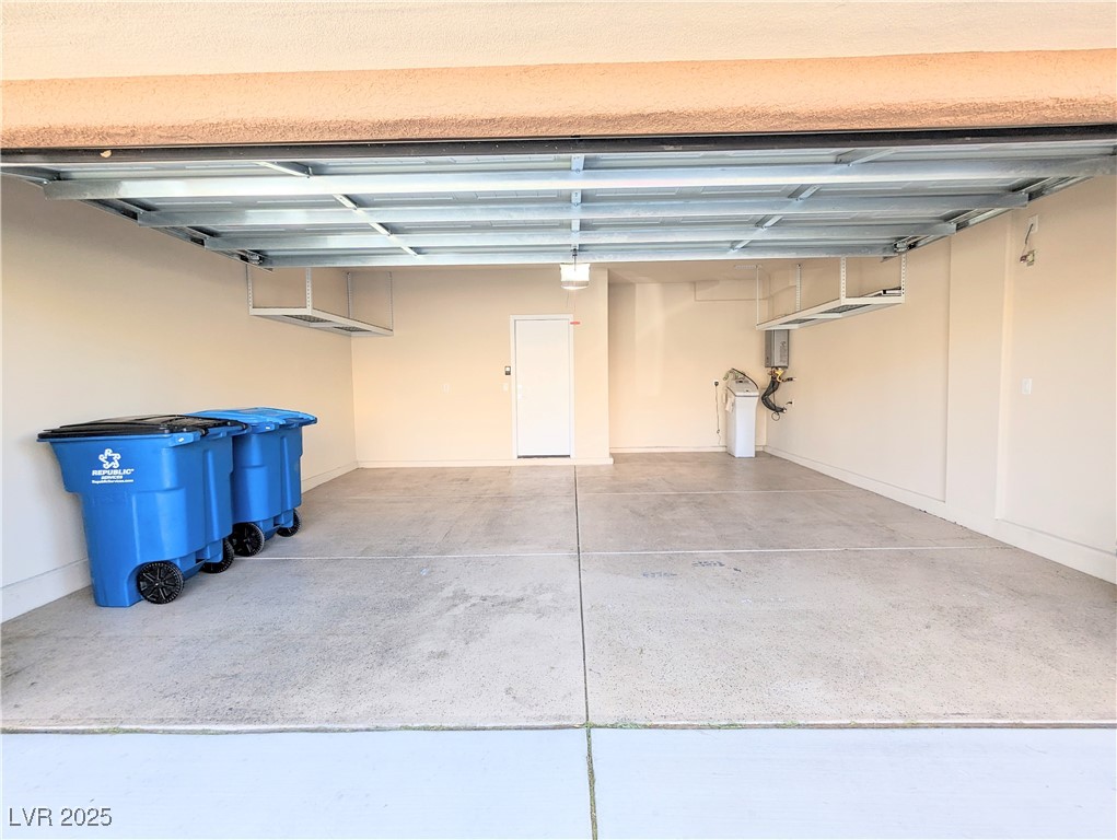 7011 AMAPA Road 0
