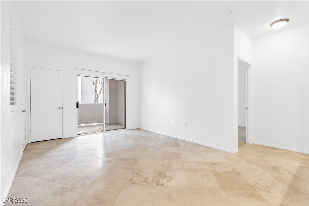 2615 West Gary Avenue 1041