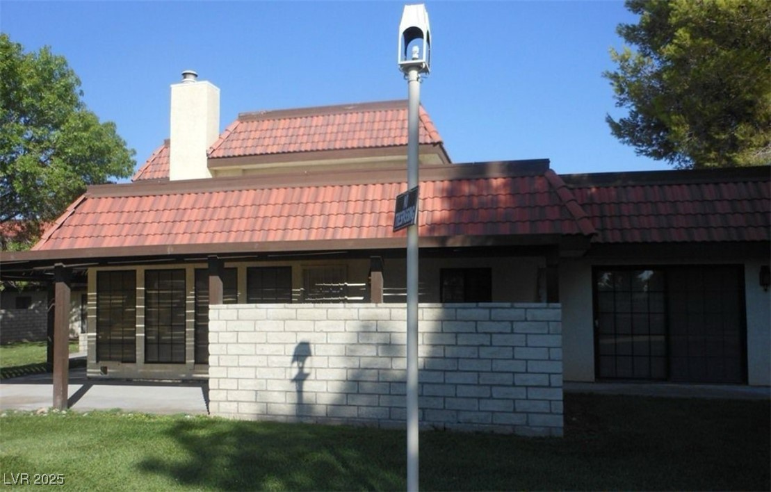 761 Bourbon Street 5